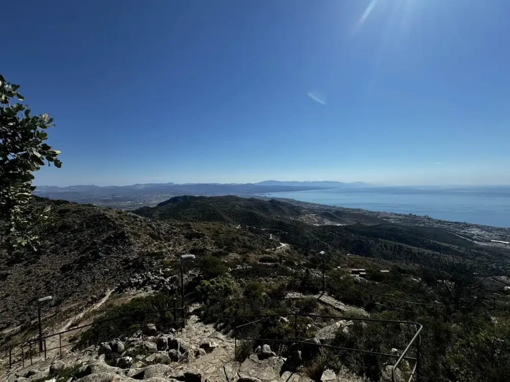 Benalmádena - Monte Calamorro vía R3-R2