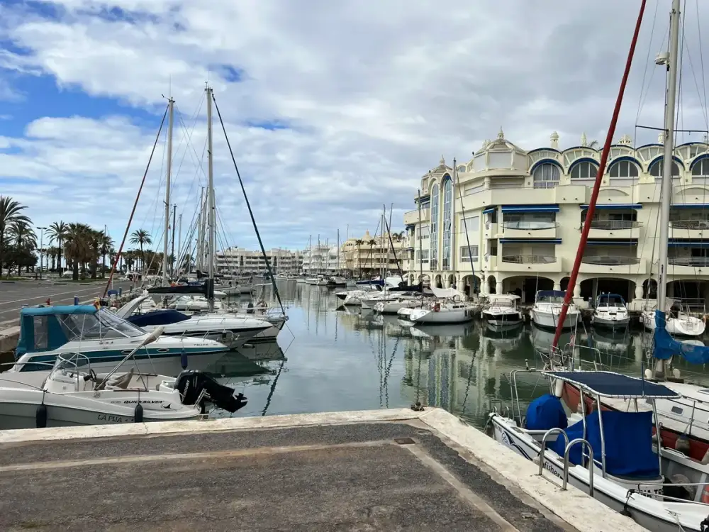 Puerto Deportivo Benalmadena - Playa Malapesquera - Castillo Bil-Bil