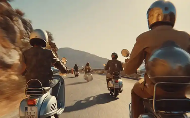 Malaga et ses collines environnantes, point de départ de locations de motos indépendantes et de circuits