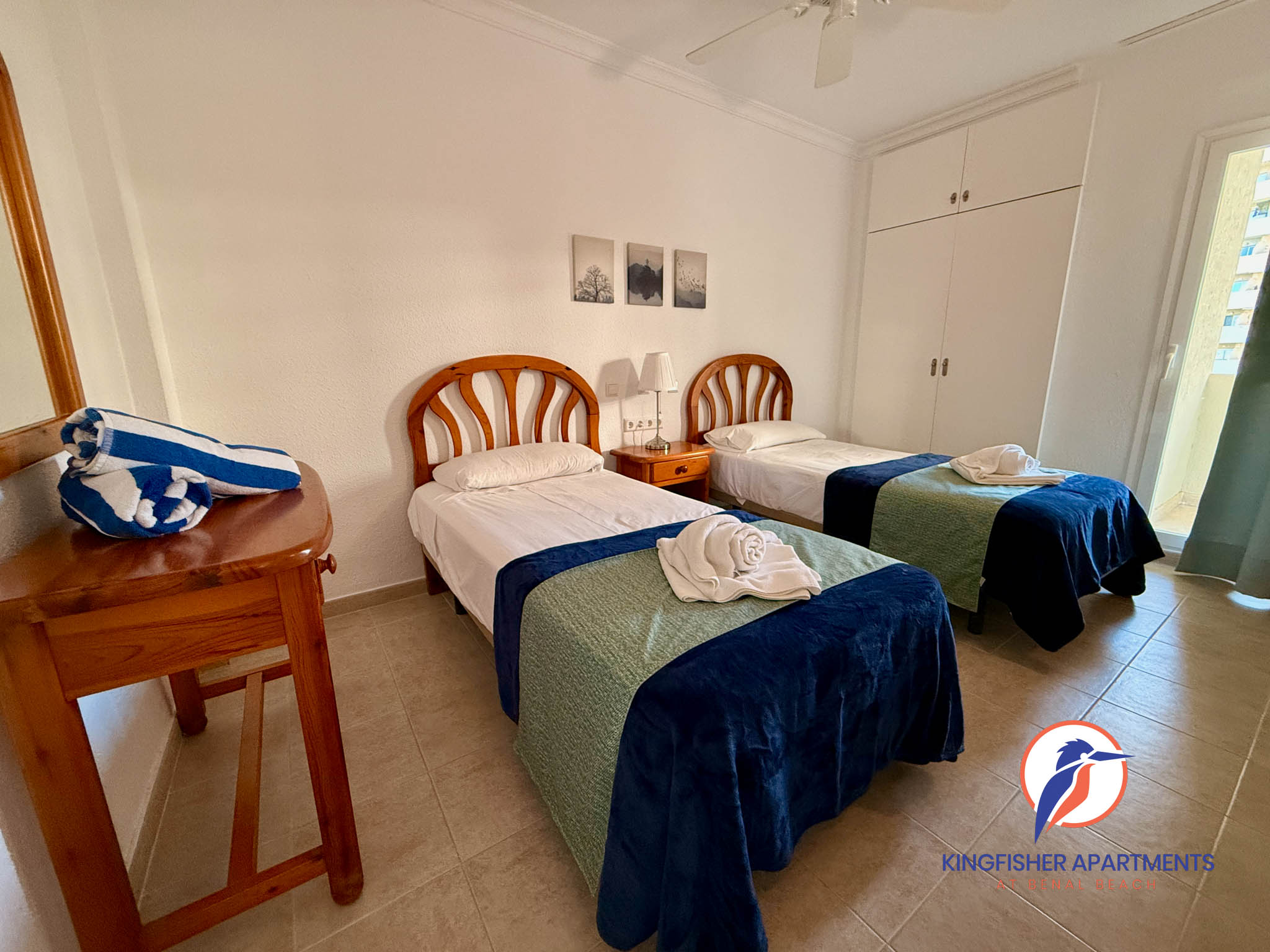 Kingfisher Apartments em Benal Beach Estúdio com vista para a montanha