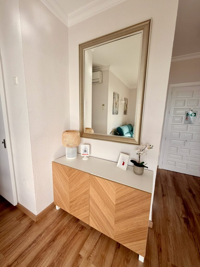 Kingfisher Apartments - Premium Rooms